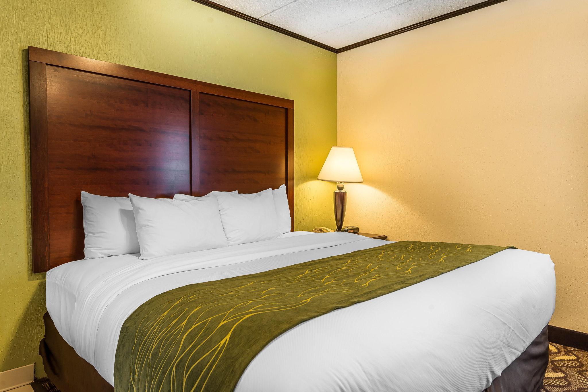 Quality Inn & Suites Zanesville Esterno foto