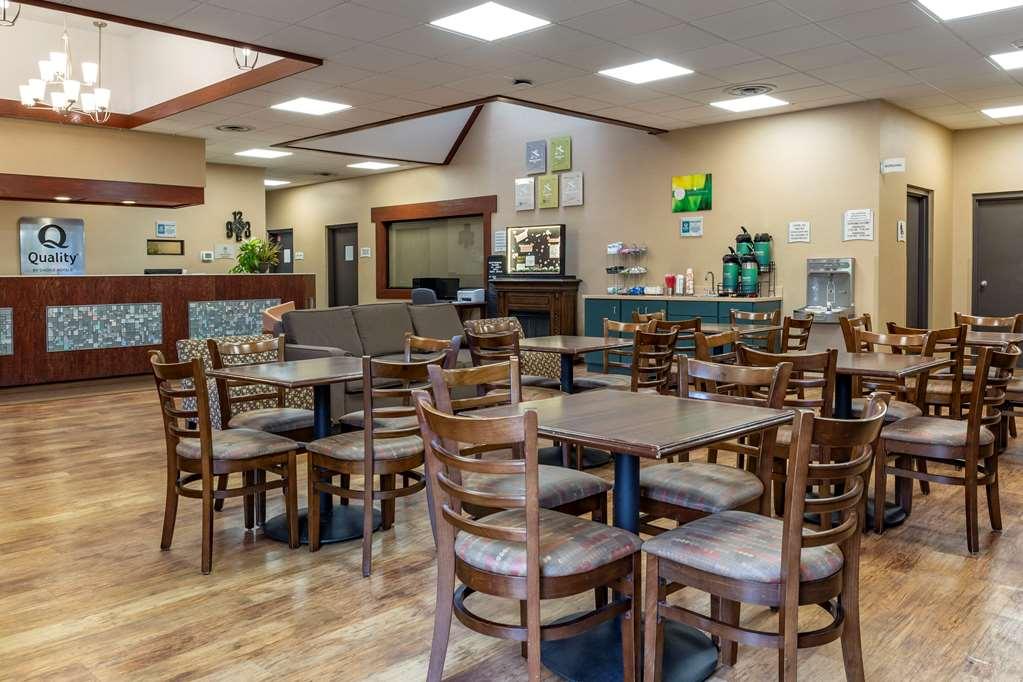 Quality Inn & Suites Zanesville Esterno foto